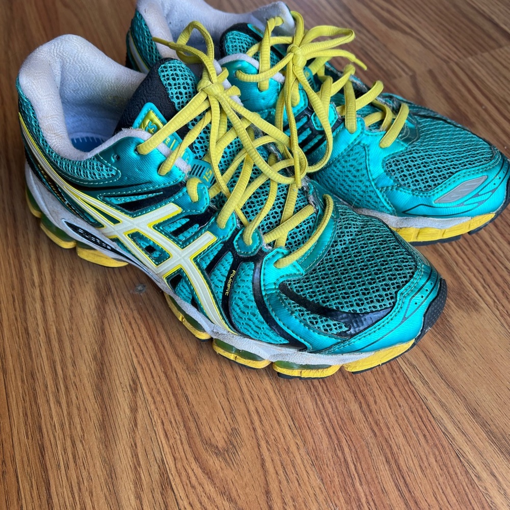 Asics Women's Teal and Yellow Gel Nimbus 15 Running Shoes. Great condition.